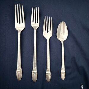 International Silver Co. First Love 1937 Dinner, Luncheon,Desert Fork and Tsp.